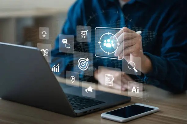اهمیت و مزایای طراحی CRM اختصاصی در بابلسر 